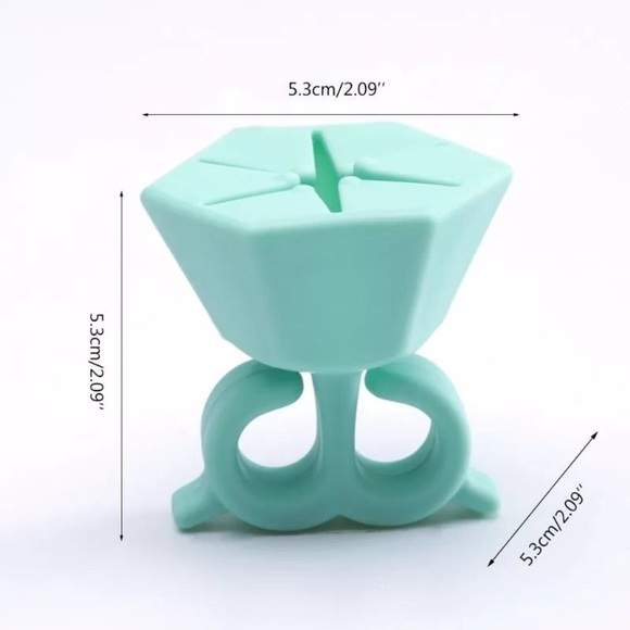 FINGER WEARABLE NAIL POLISH BOTTLE HOLDER - Picture 5 of 5